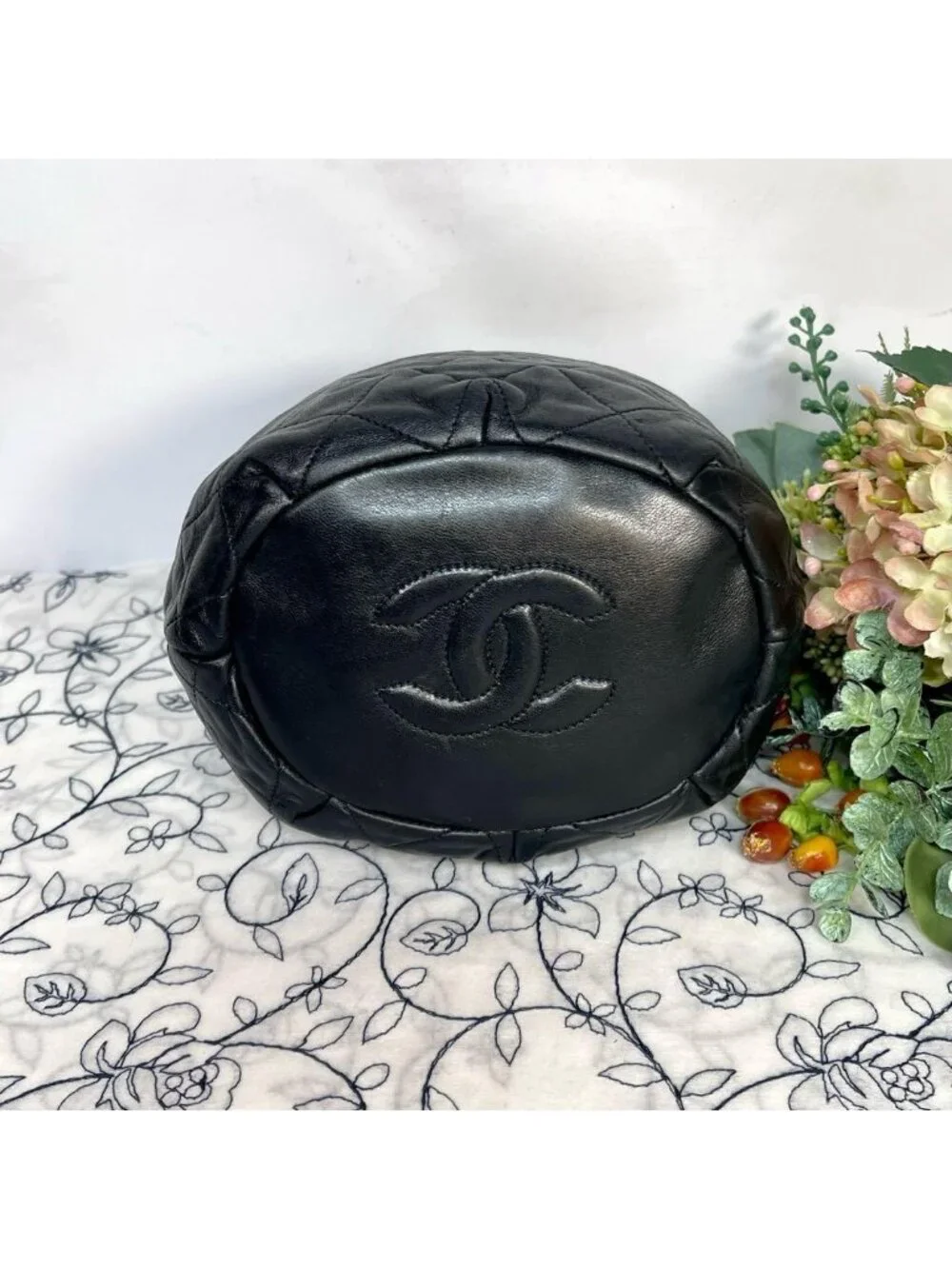 Chanel Quilted Drawstring Vintage Shoulder
